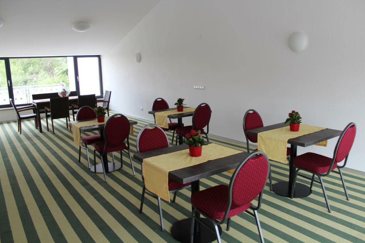 Gempfing Helmers Gaestehaus المظهر الخارجي الصورة