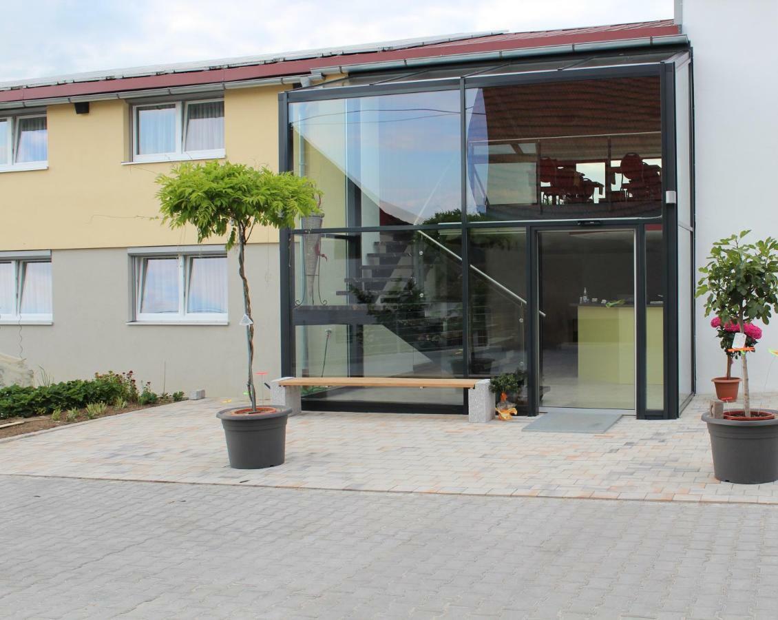 Gempfing Helmers Gaestehaus المظهر الخارجي الصورة